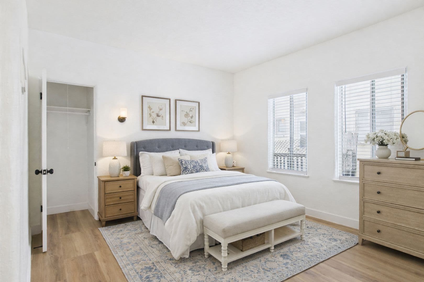 Long Beach Apartment: 1533 East 3rd Street