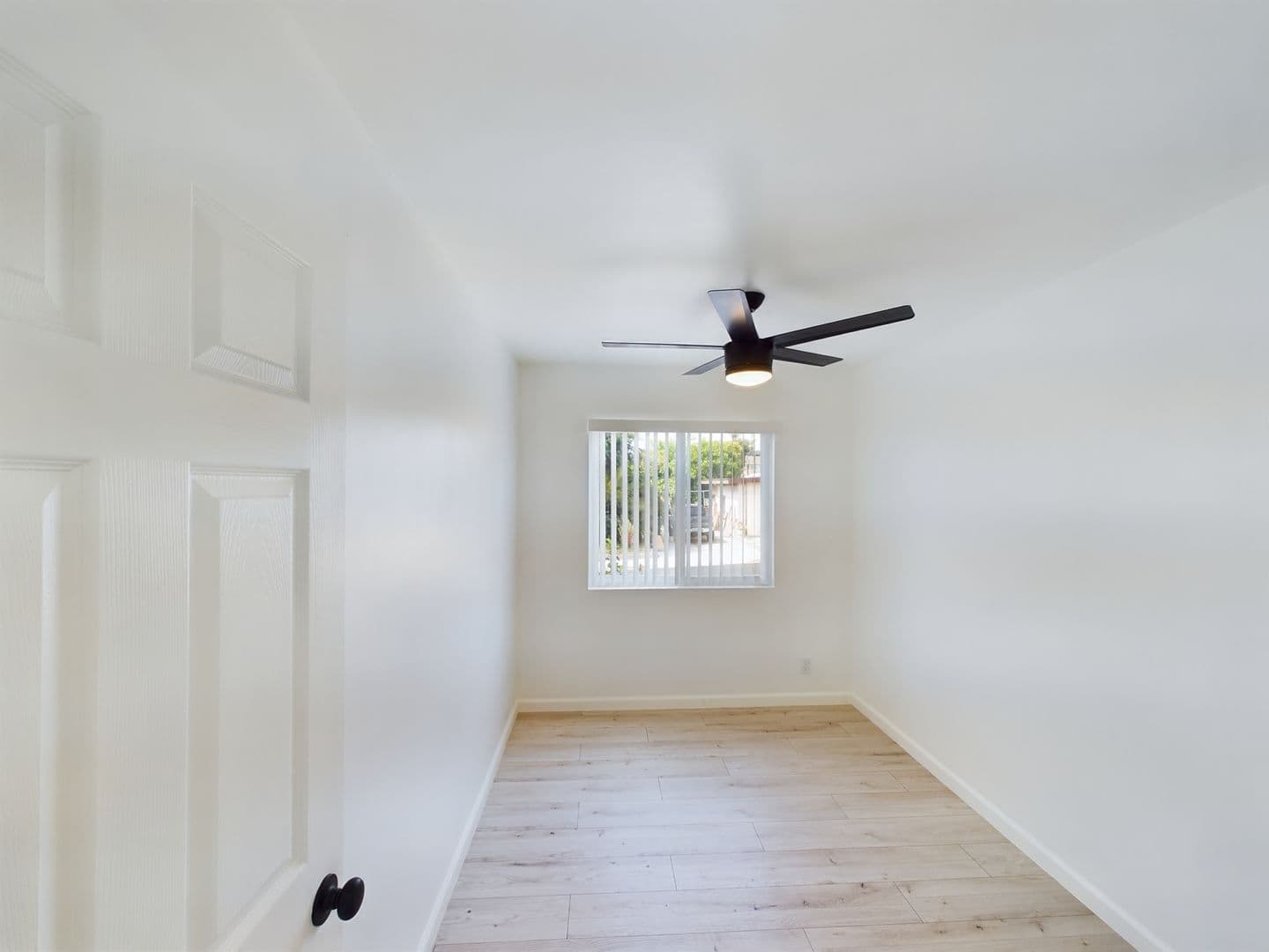 San Diego Apartment: 6715-6717 N Elman St
