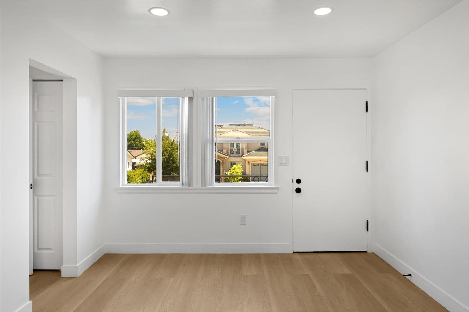 Arcadia Apartment: 15 Christina Street