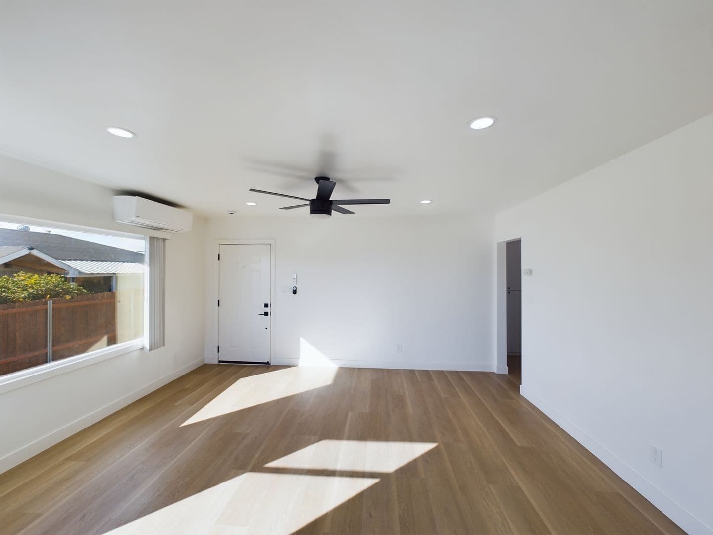 San Diego Apartment: 5603 Alleghany St