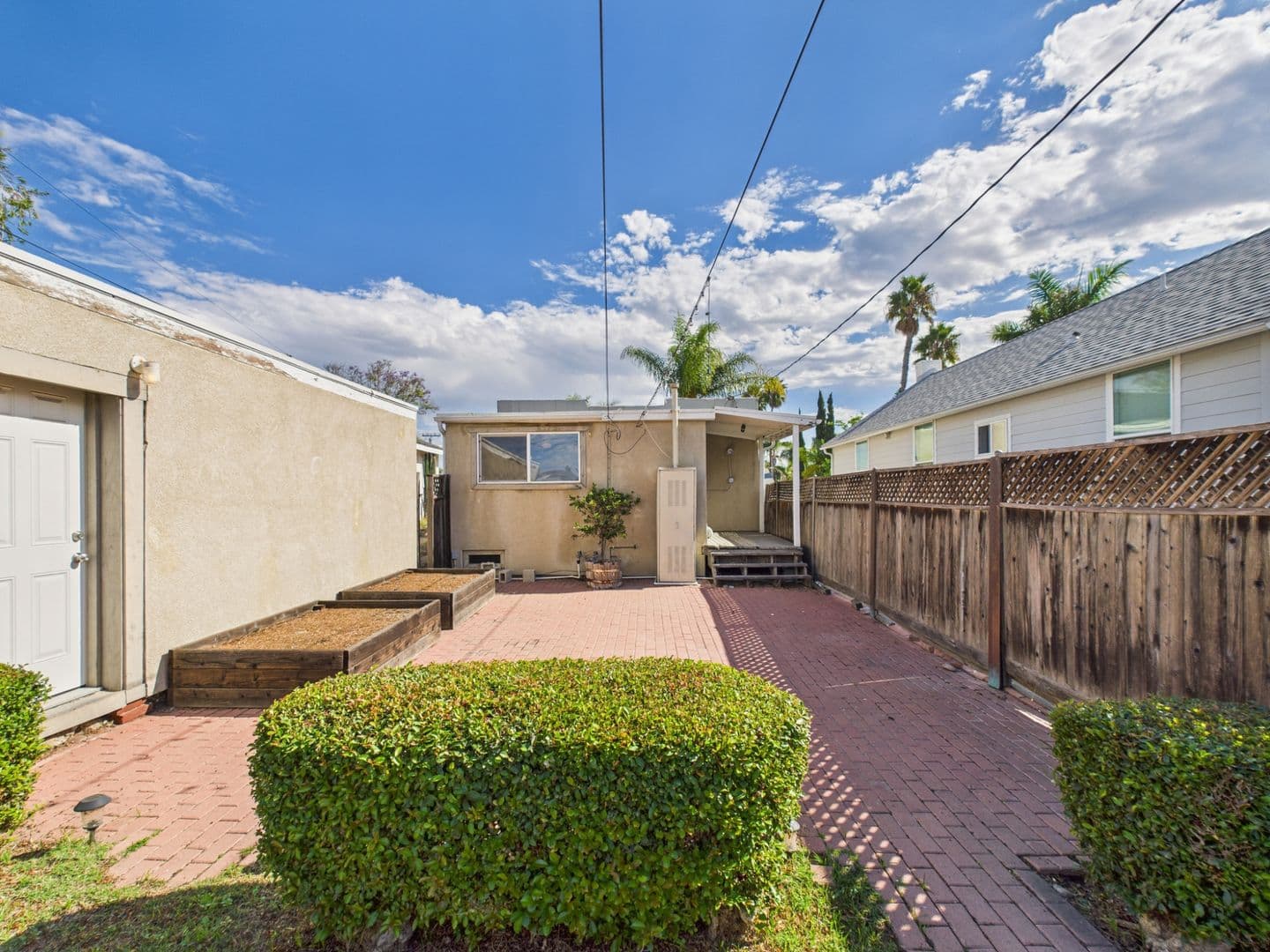 San Diego Apartment: 3430-3434 Nile Street