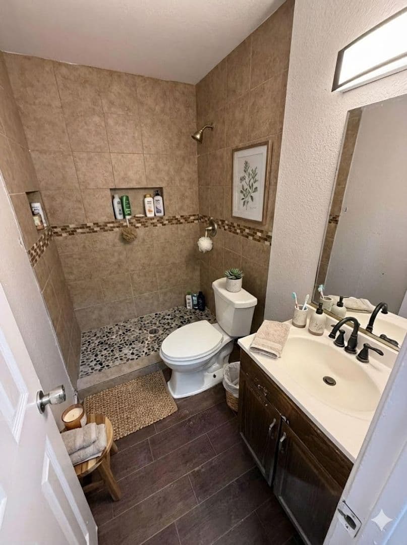 Austin House: 6700 Rockridge Cir