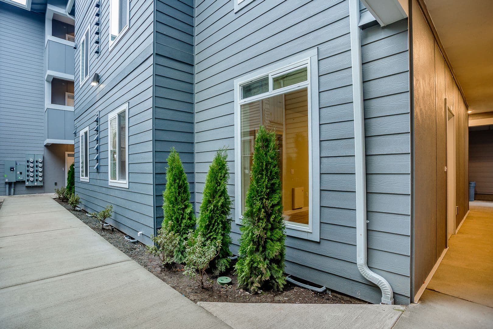 Tacoma Apartment: 705 S. I Street
