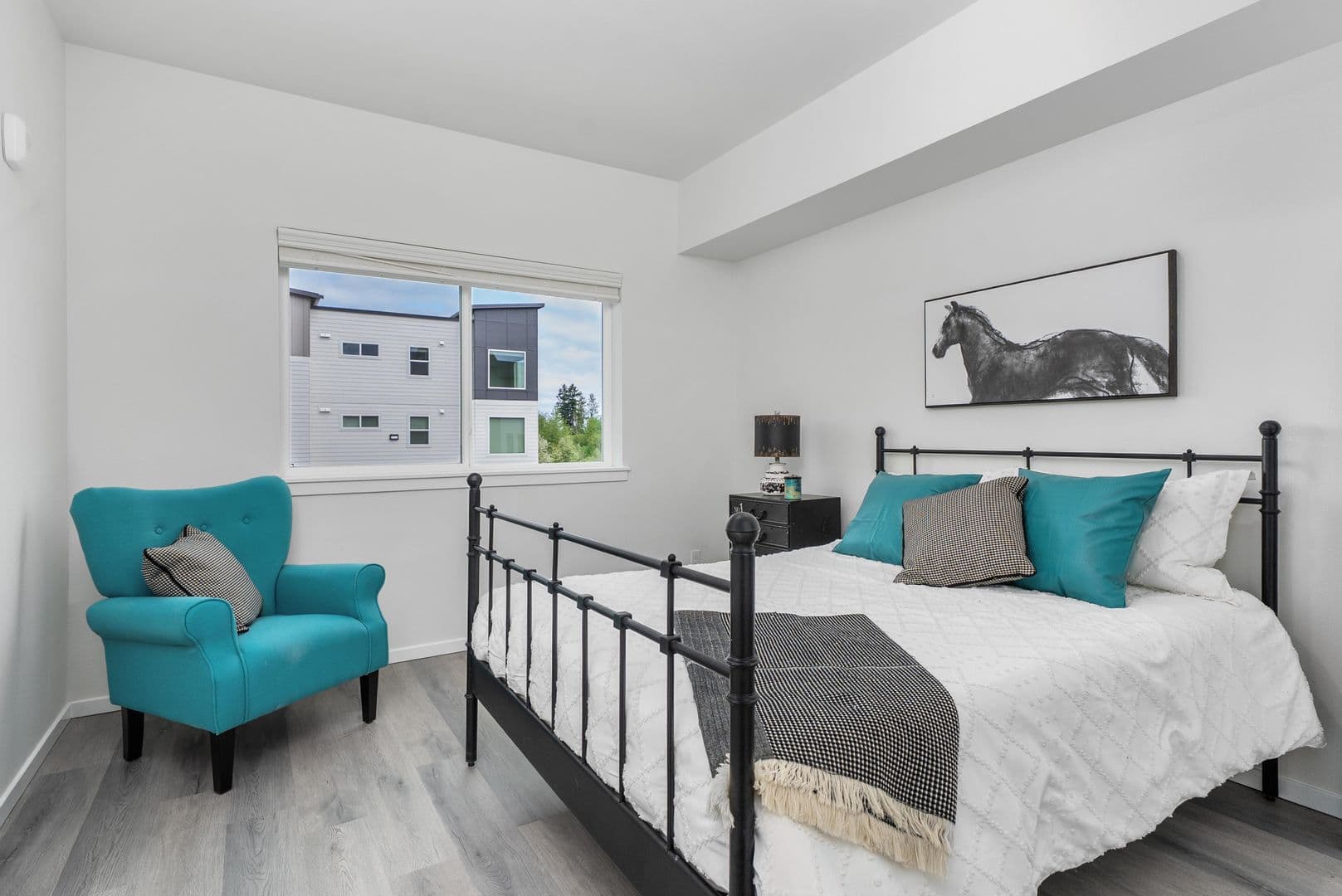 Port Orchard Apartment: 1511 SE Blueberry Rd