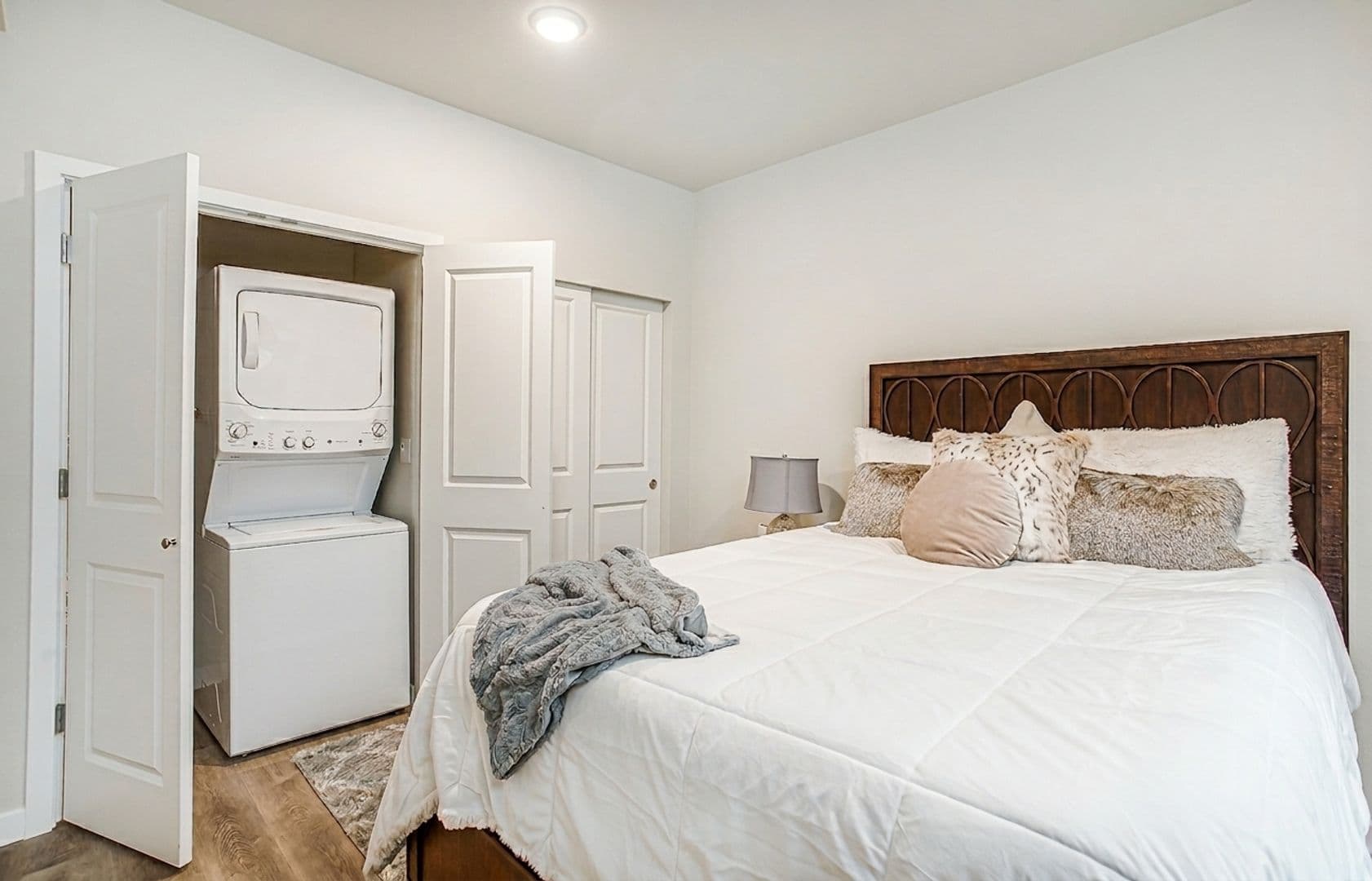 Tacoma Apartment: 705 S. I Street