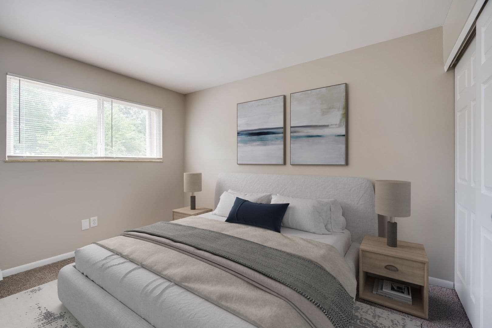 Monroe Apartment: 300 Courtland Dr.