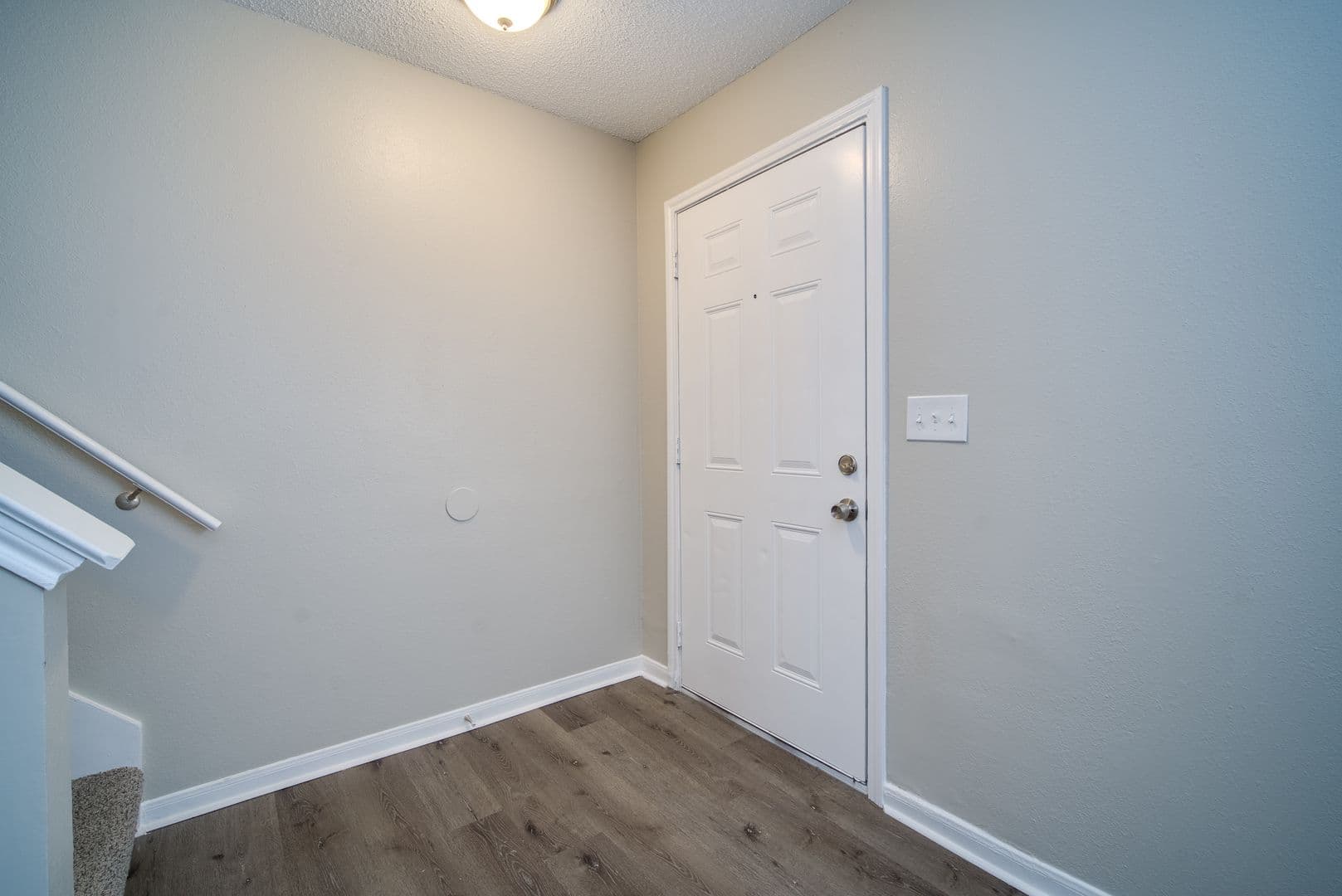 Hamilton Apartment: 5215 Westwind Ave.