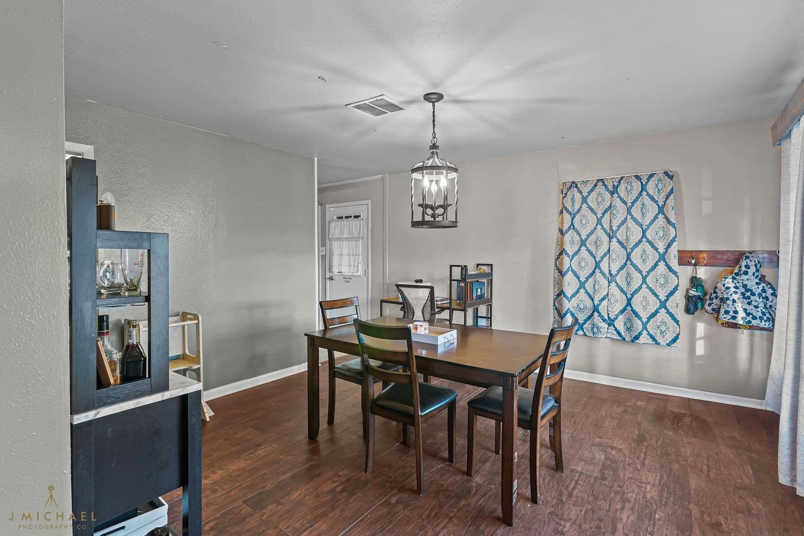 Shreveport House: 5520 Knollcrest Drive