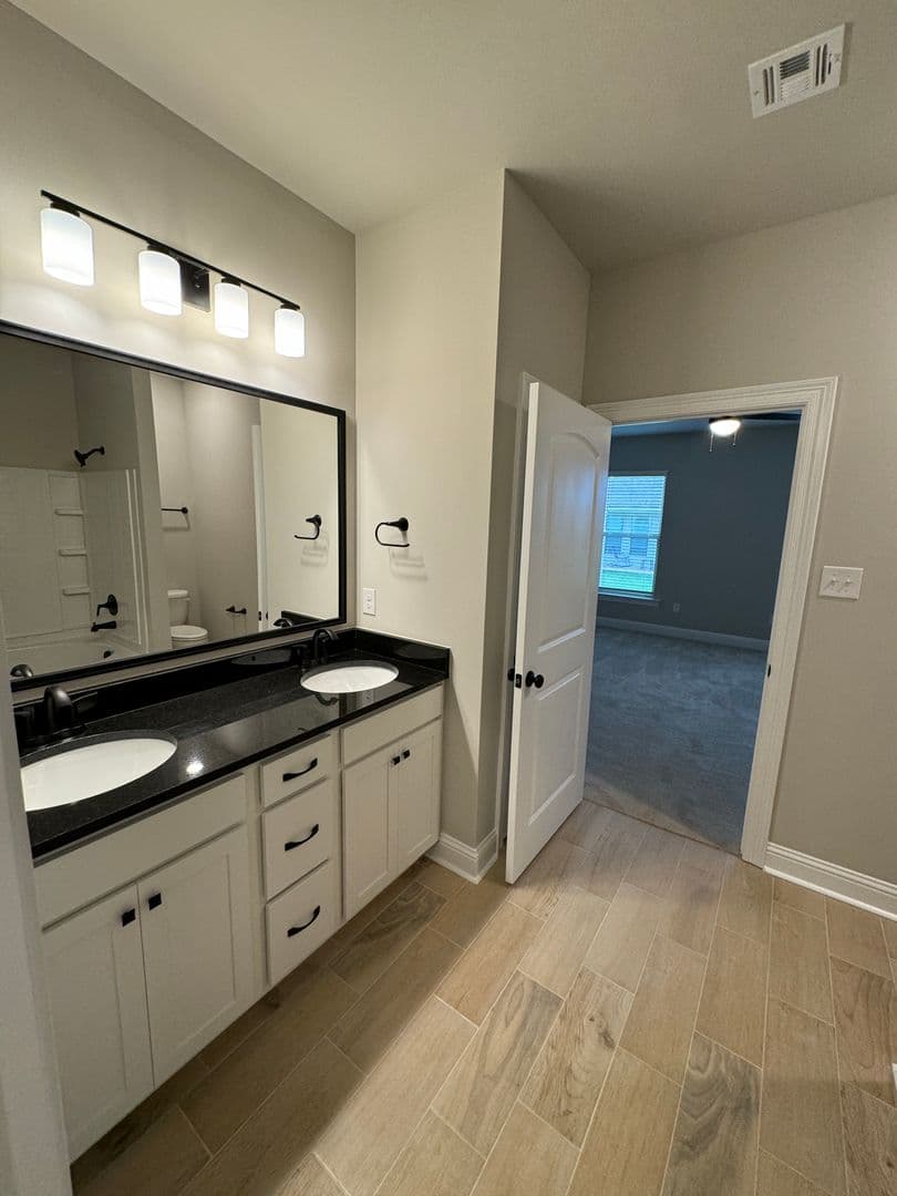 Haughton House: 607 Cabernet Court