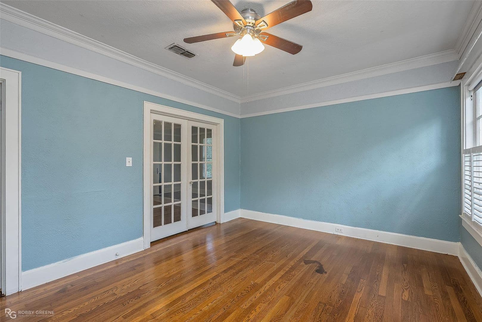 Shreveport House: 1212 East Kings Highway