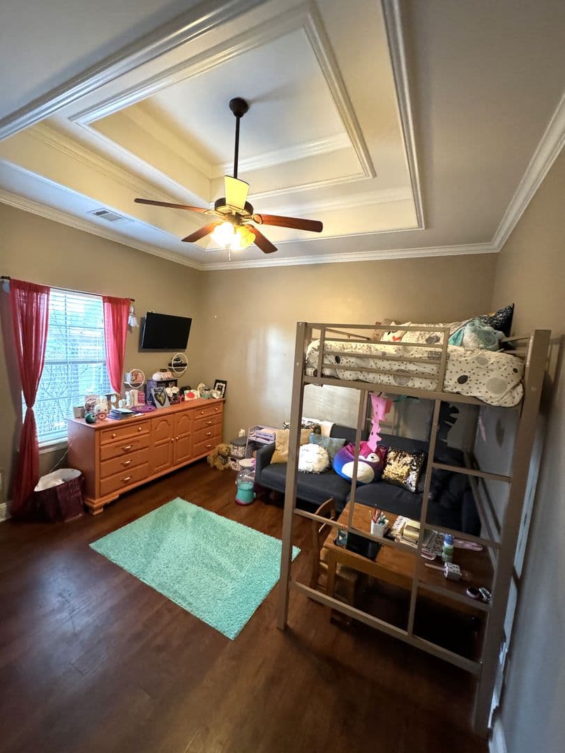 Haughton House: 304 Boulder Drive