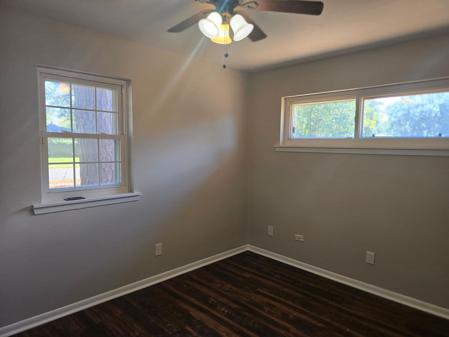 Shreveport House: 9010 Avalon Drive