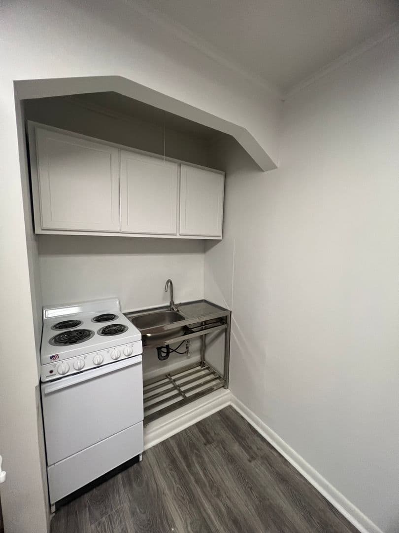 Shreveport Apartment: 3875 Line Avenue