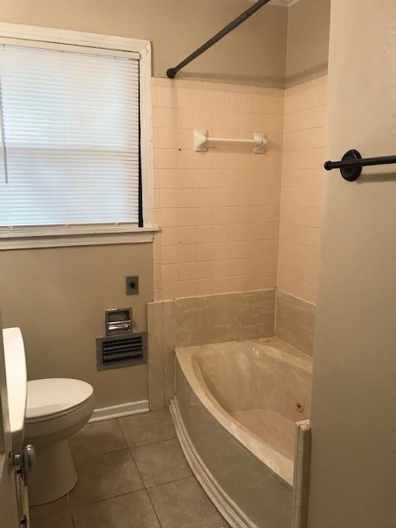Shreveport House: 924 Drexel