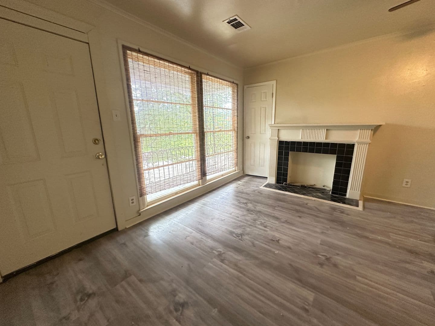 Shreveport Apartment: 140 East Wilkinson Street