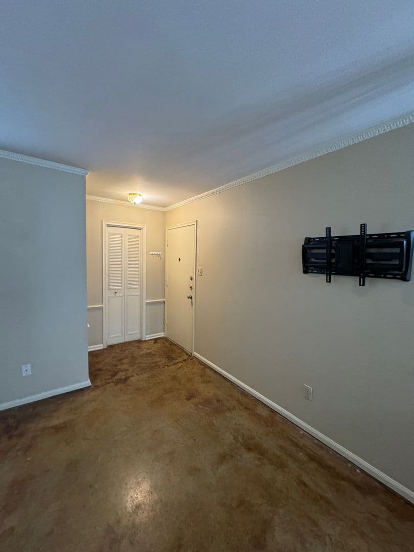 Shreveport House: 3730 Fairfield Avenue