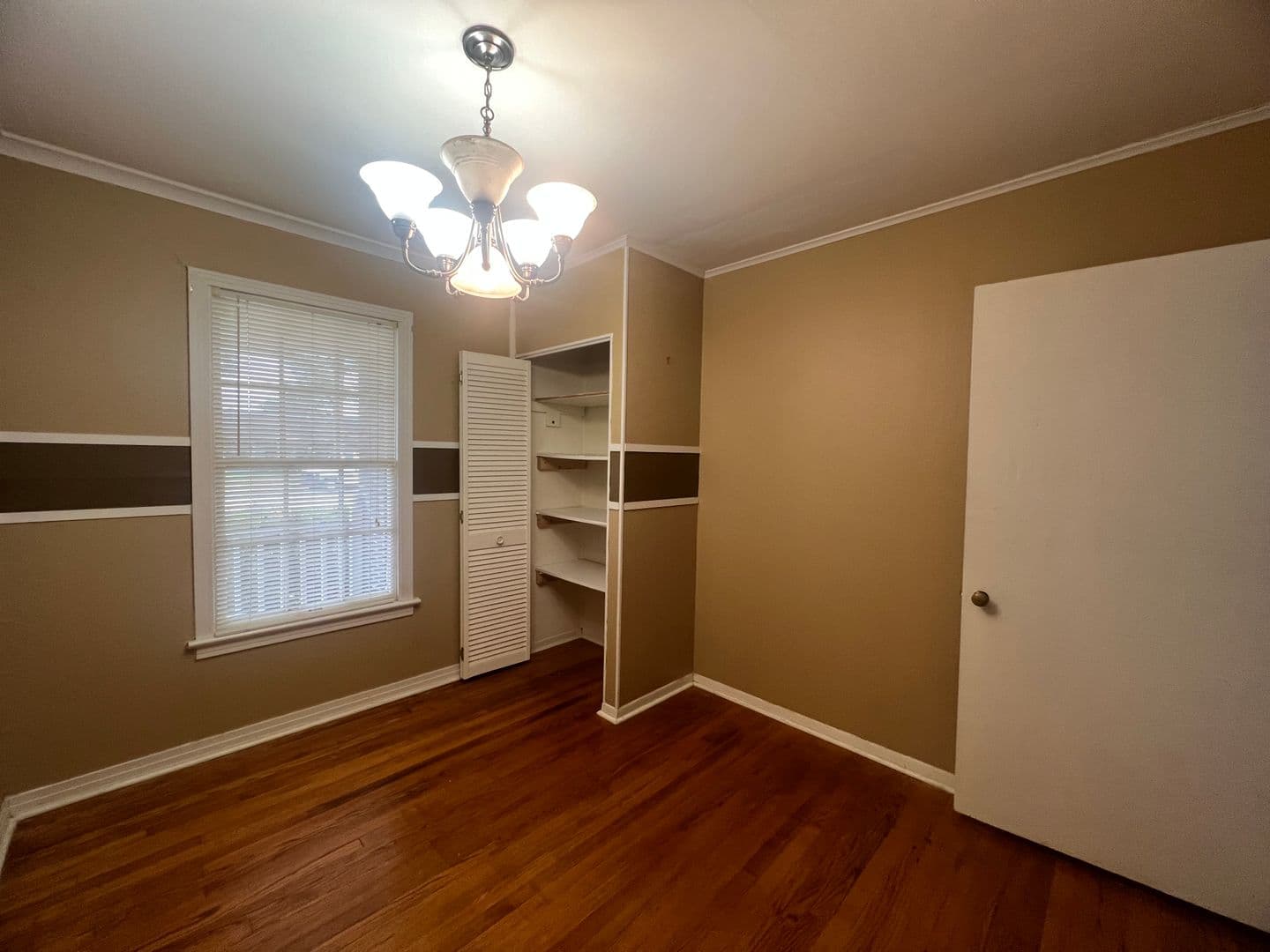 Shreveport House: 4414 Akard Avenue