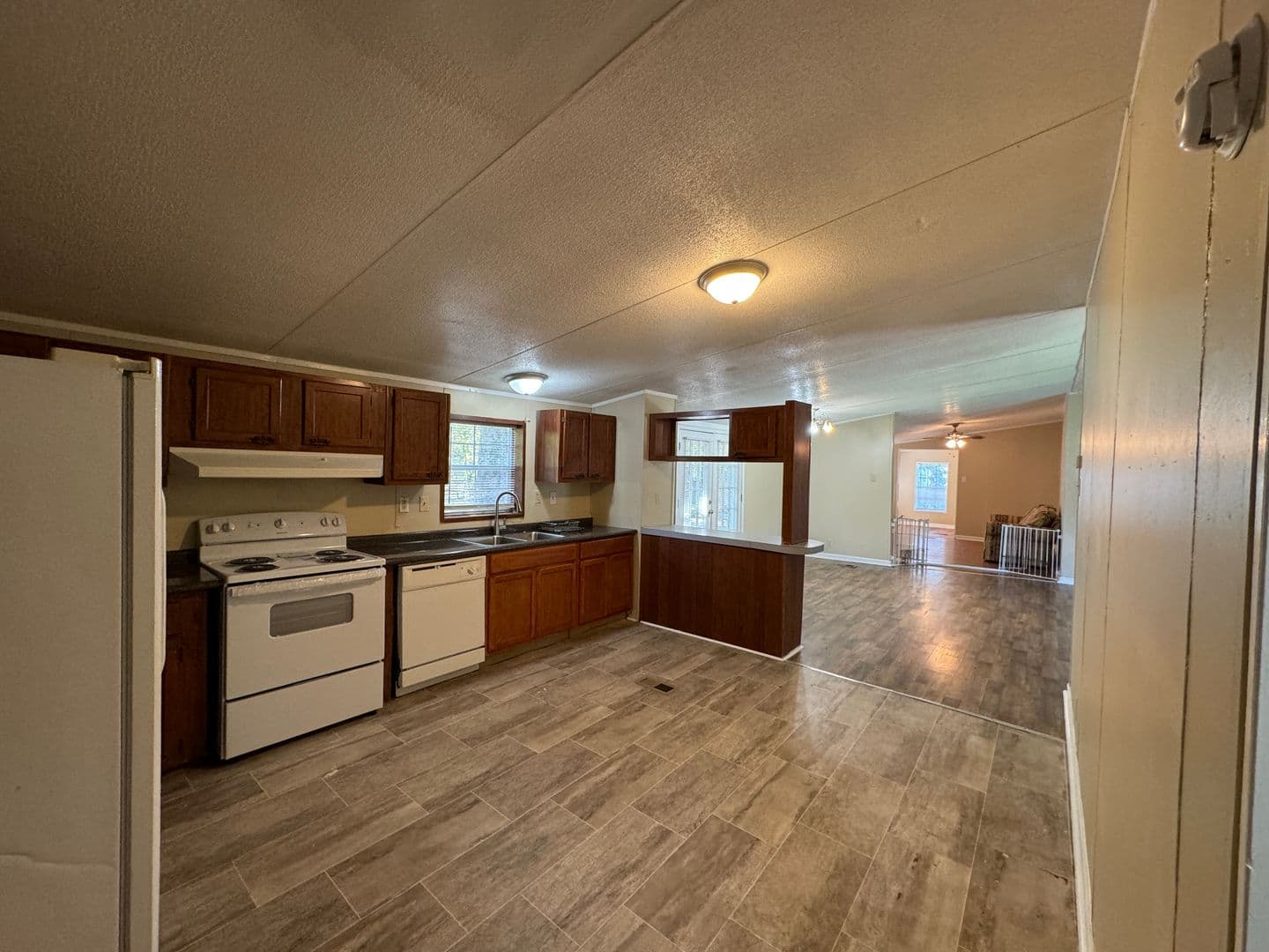 Shreveport House: 161 Flournoy Lucas Road