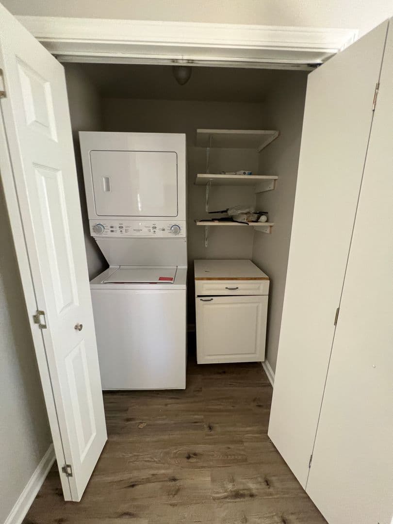 Shreveport Apartment: 924 Francais Drive