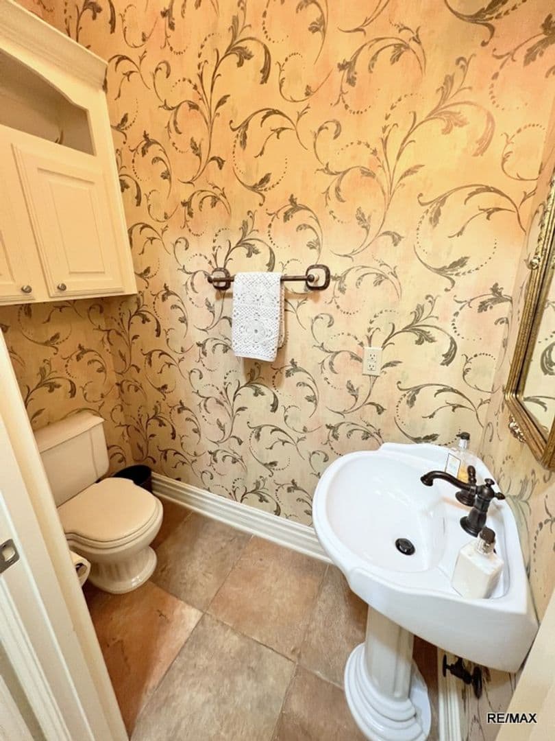 Shreveport House: 10945 Angelles Cove