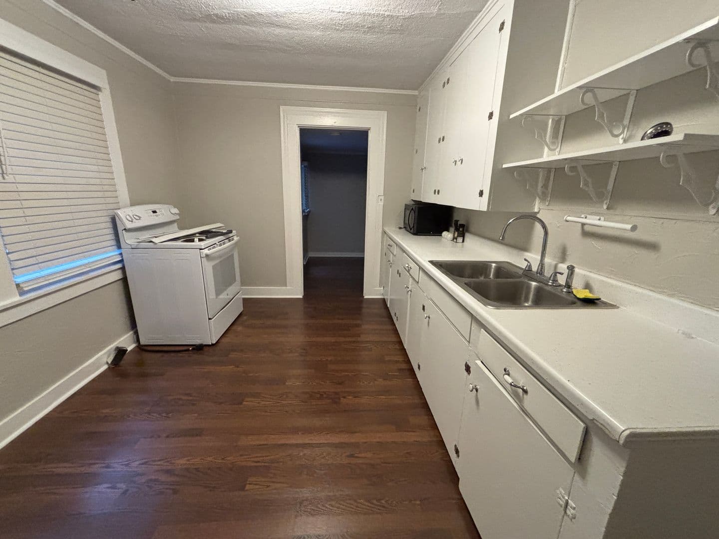 Benton House: 1213 Palmetto Road
