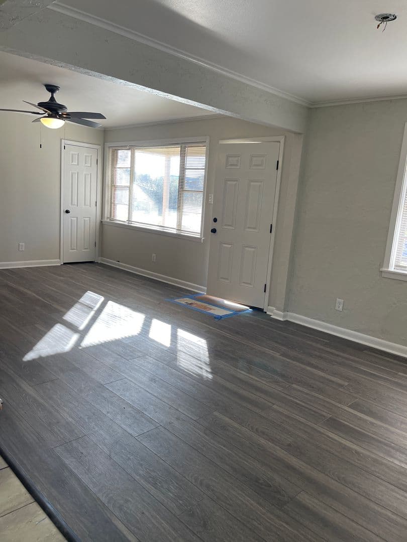 Shreveport House: 9139 Laurie Lane