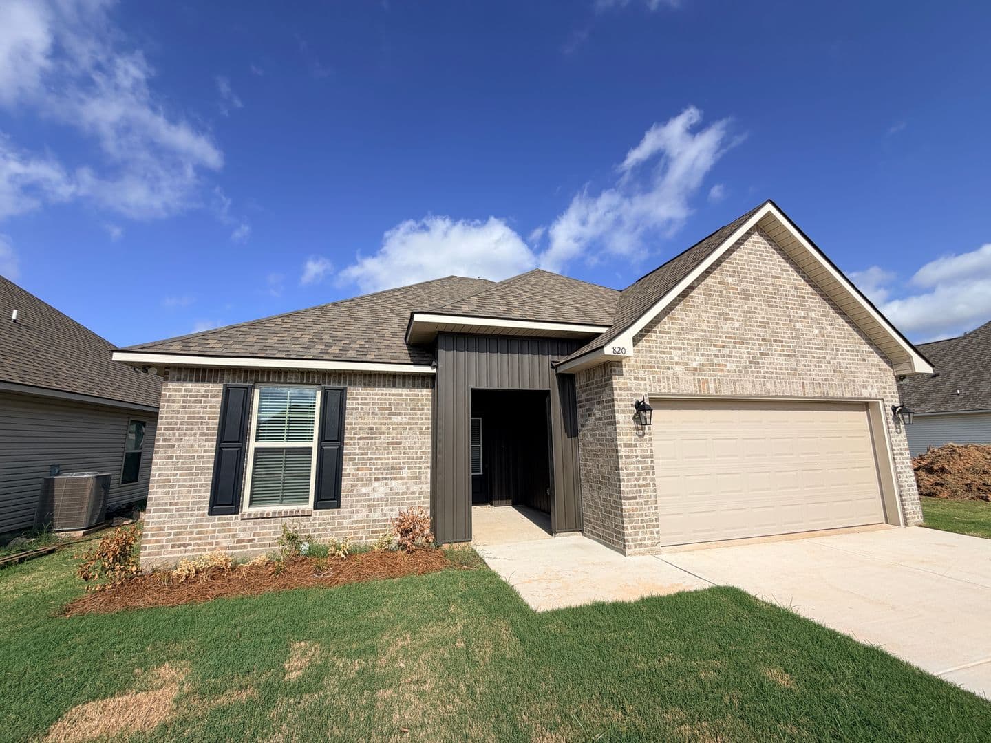 Bossier City House: 820 Venecia