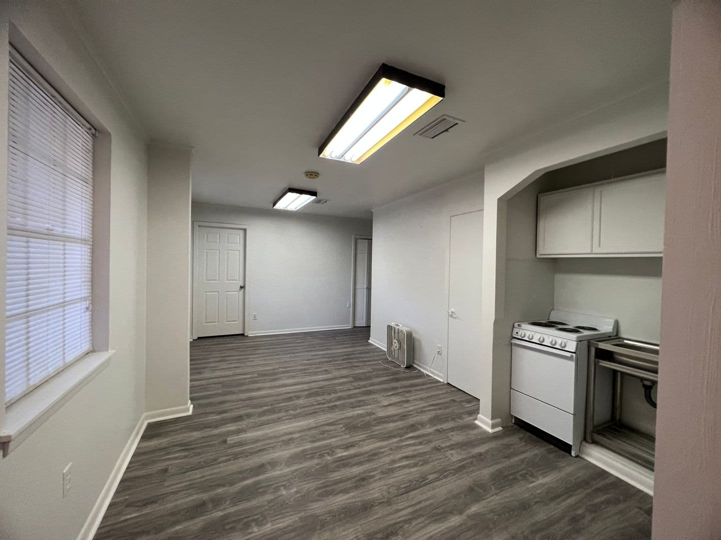 Shreveport Apartment: 3875 Line Avenue