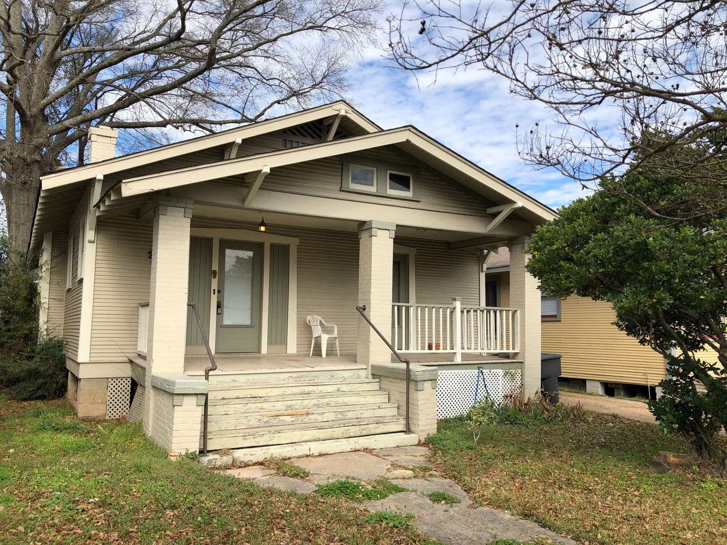 Shreveport House: 414 Atkins Avenue