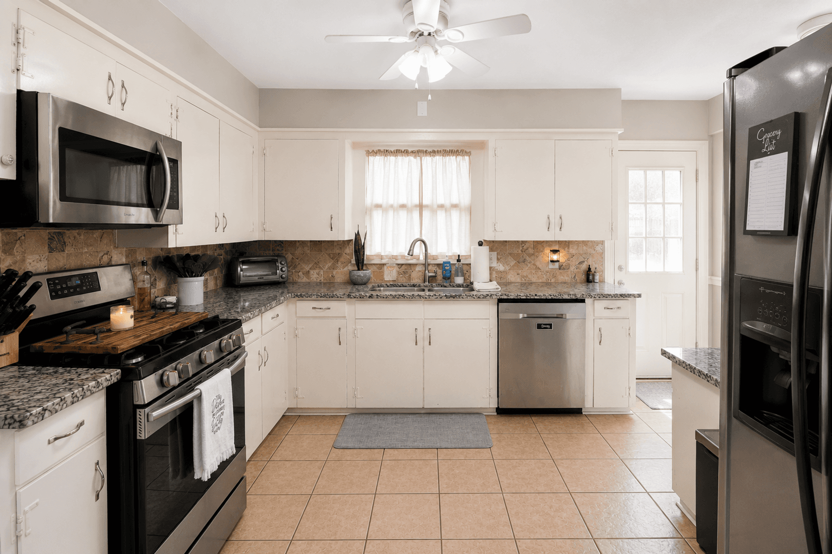 Shreveport House: 131 Carroll Street