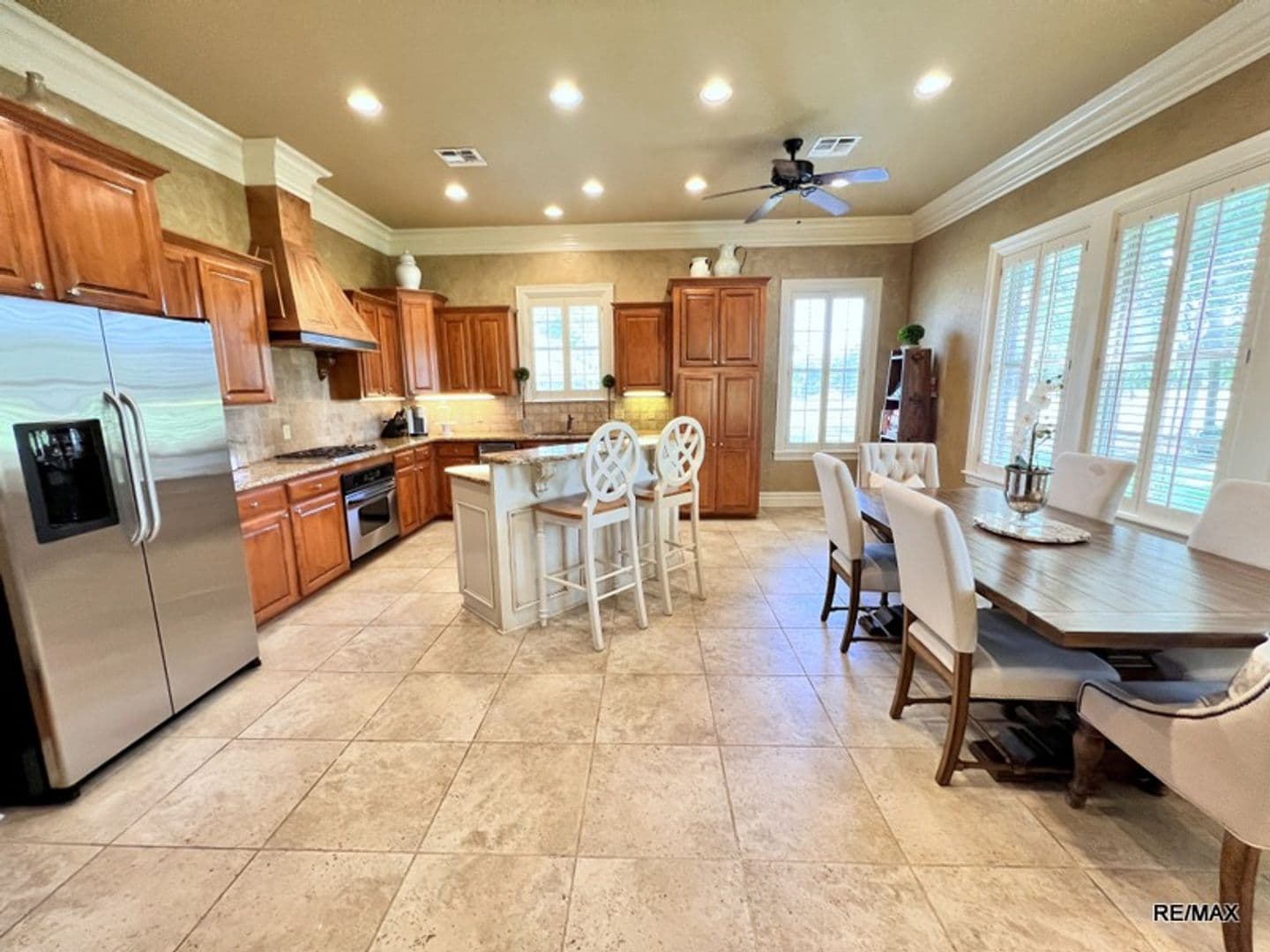 Shreveport House: 10945 Angelles Cove