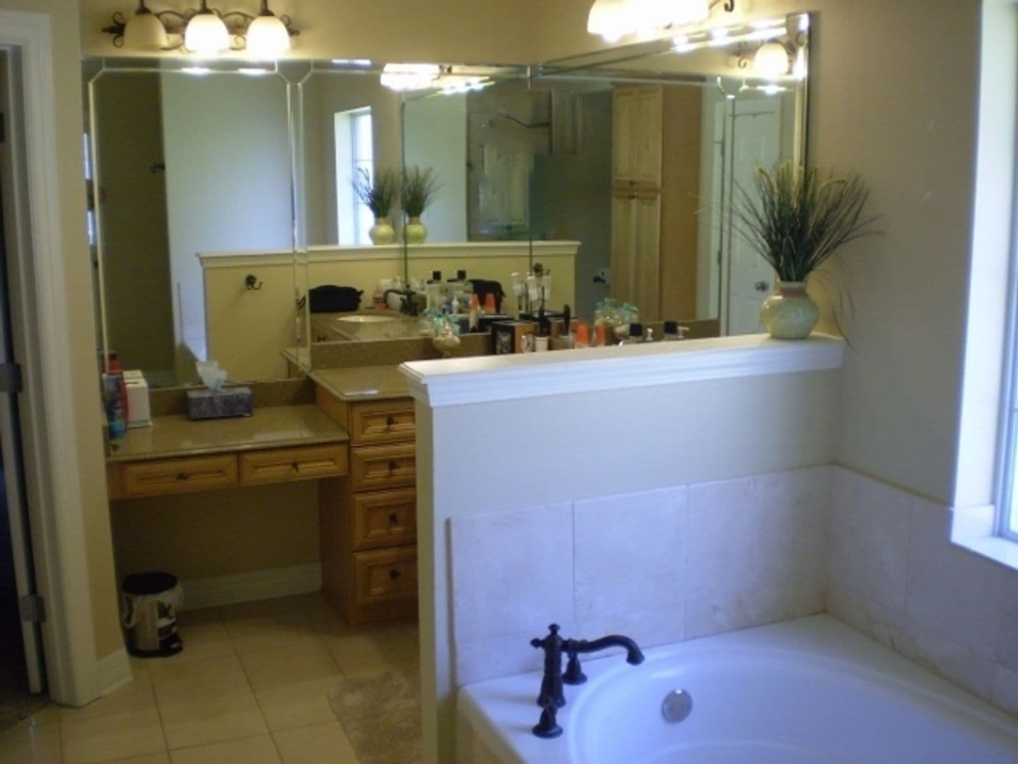 Bossier City House: 2471 Brookside Drive