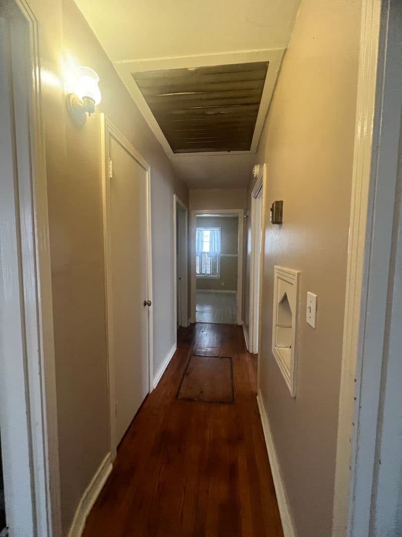 Shreveport House: 4414 Akard Avenue