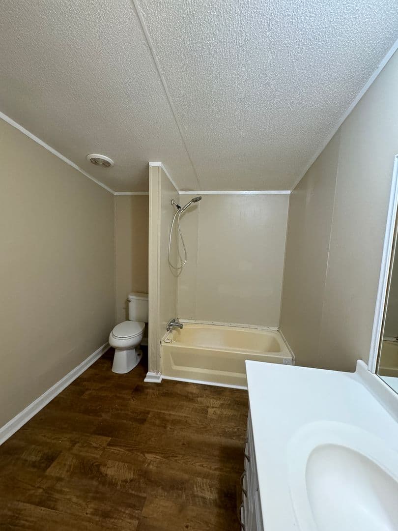 Shreveport House: 161 Flournoy Lucas Road