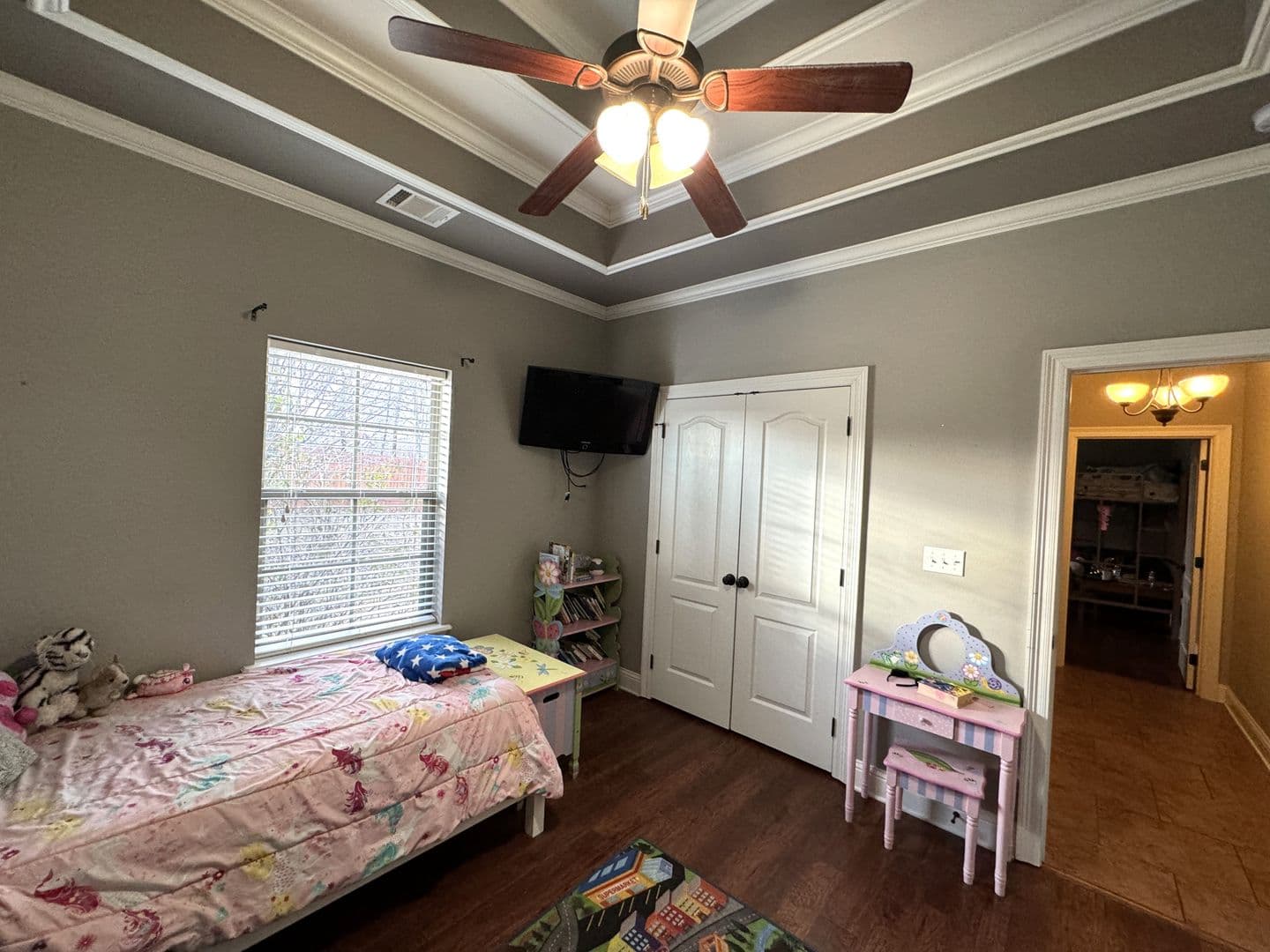 Haughton House: 304 Boulder Drive
