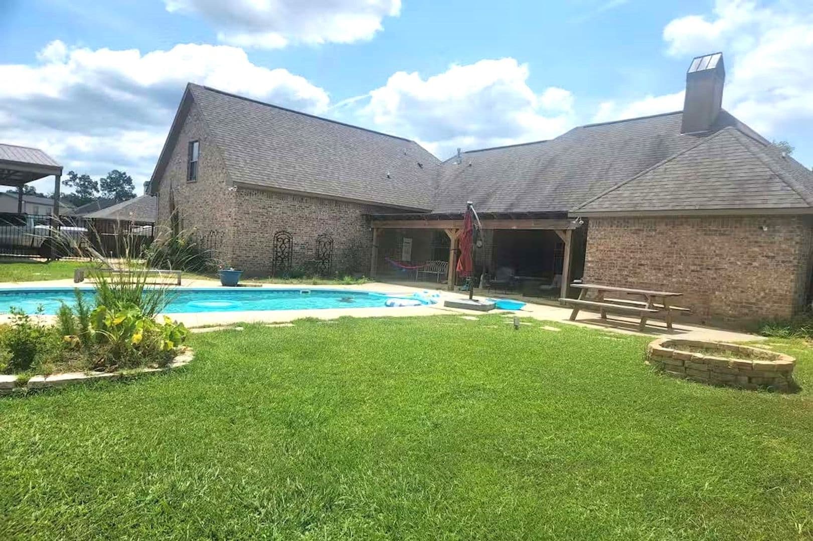 Haughton House: 304 Boulder Drive