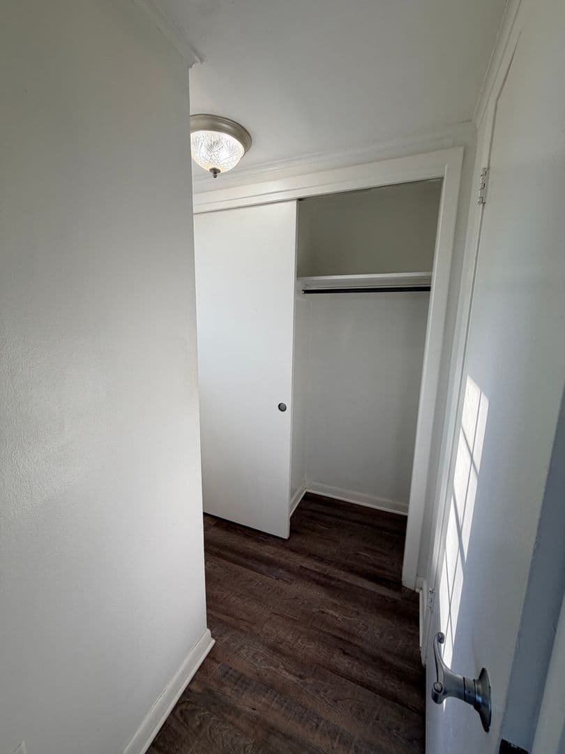 Shreveport Apartment: 3875 Line Avenue