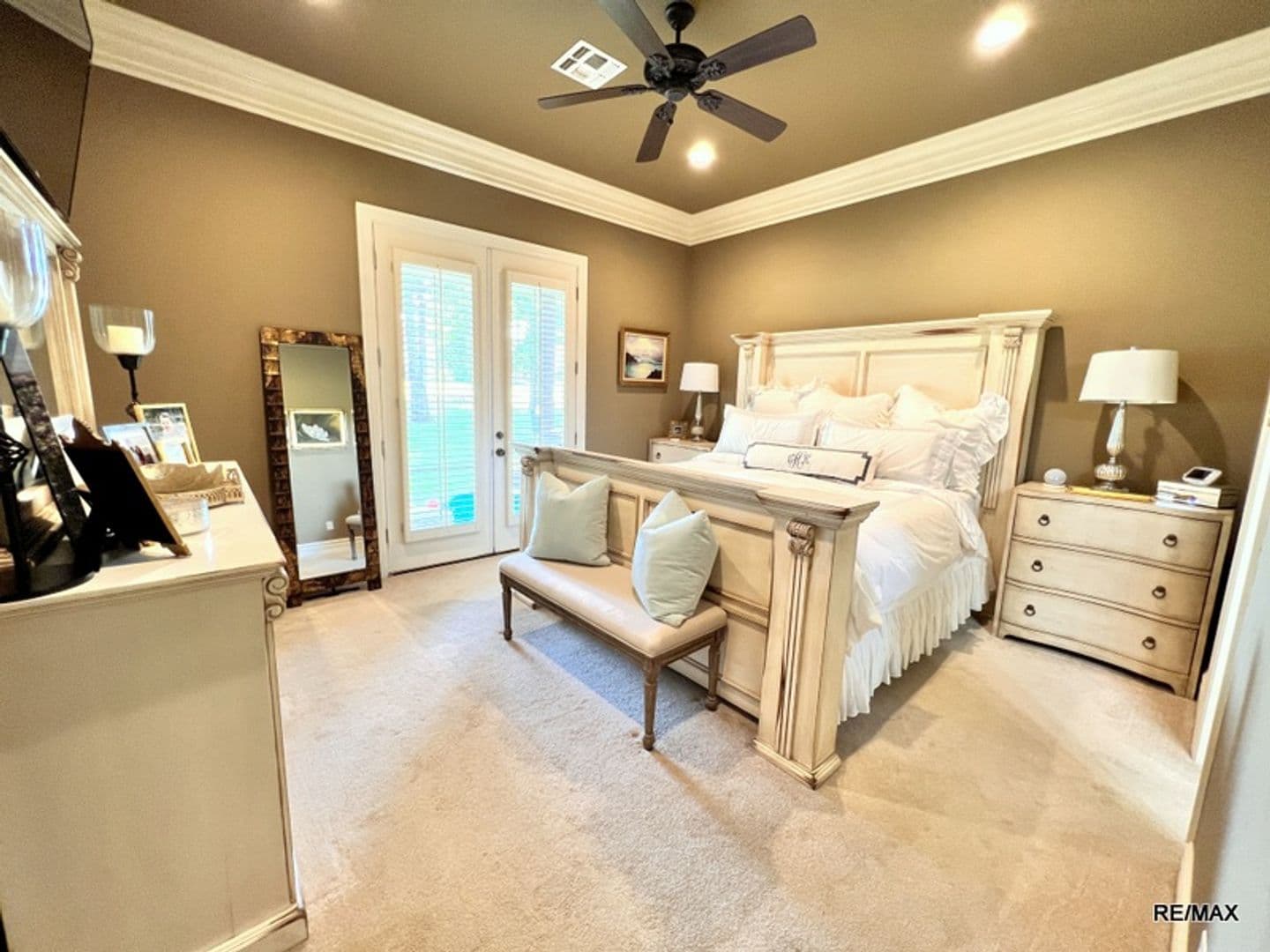 Shreveport House: 10945 Angelles Cove