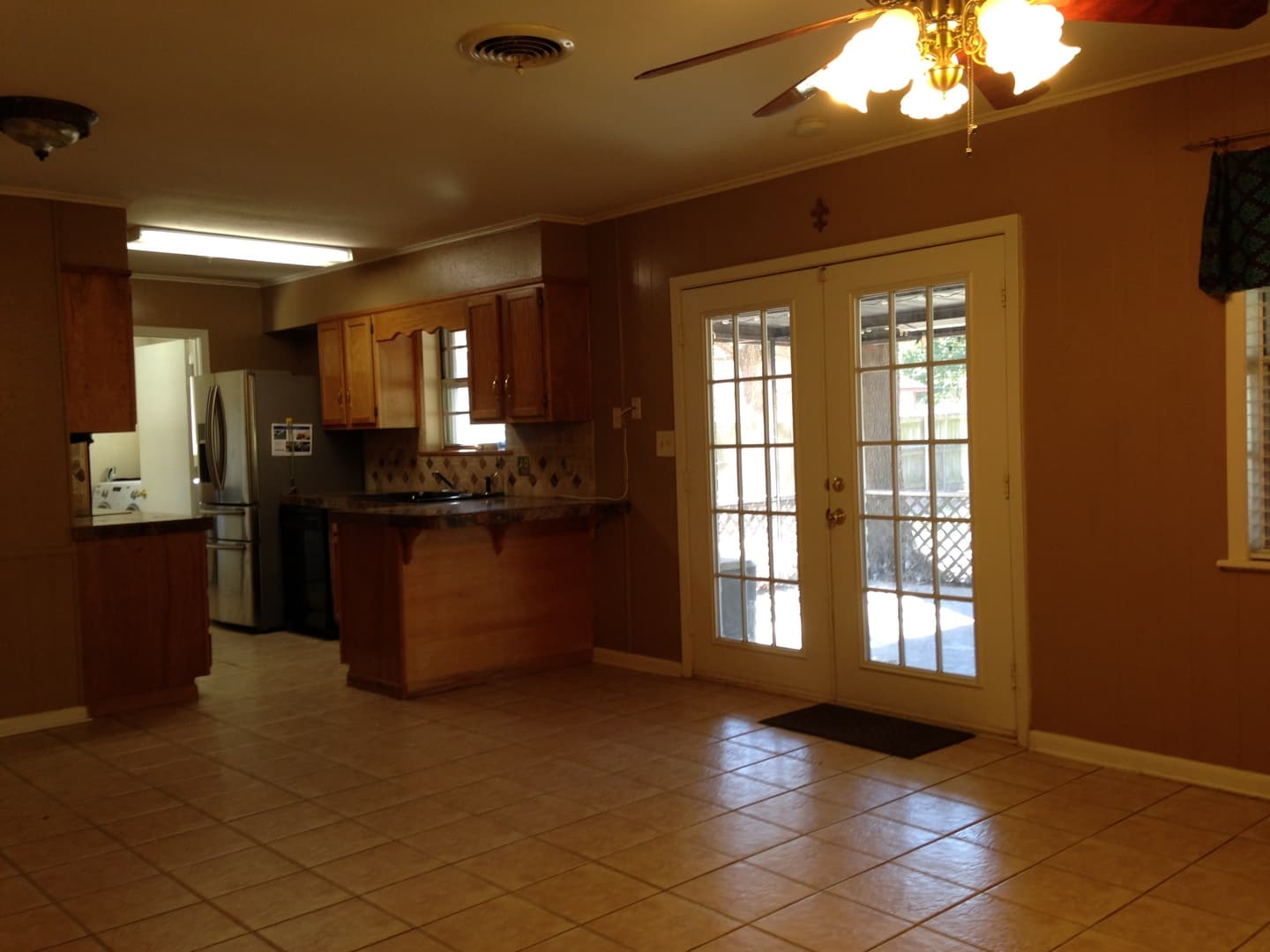 Shreveport House: 9492 Boxwood Drive