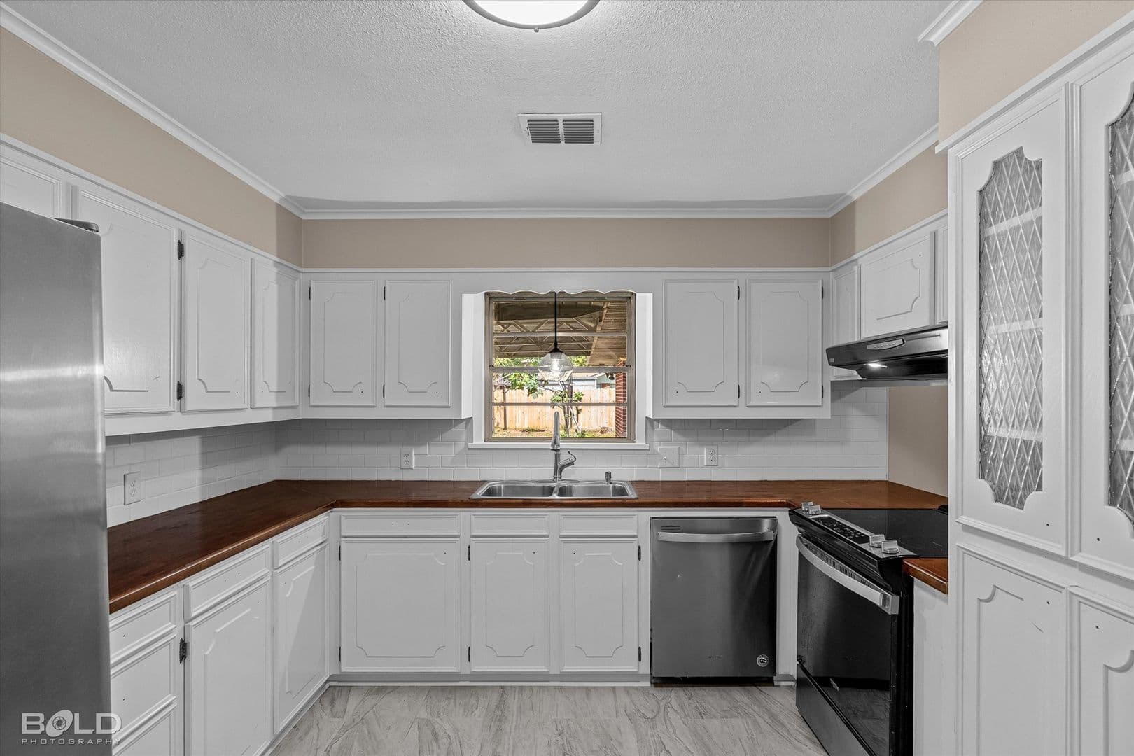 Shreveport House: 822 East River Road