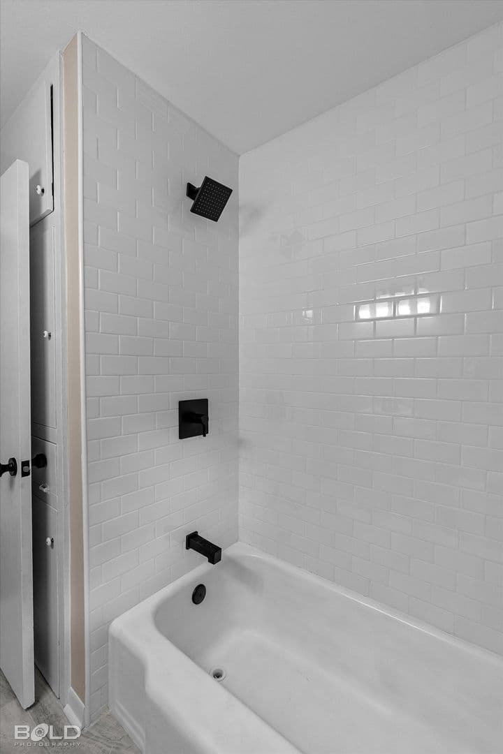 Shreveport House: 822 East River Road