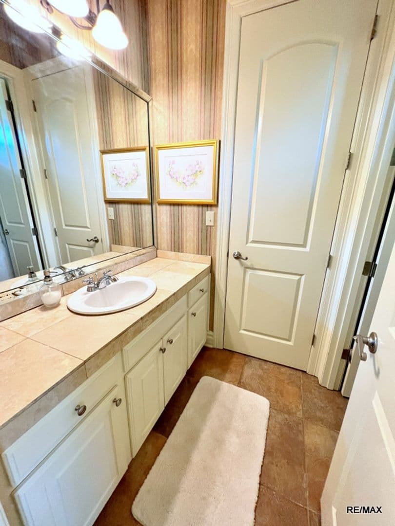 Shreveport House: 10945 Angelles Cove