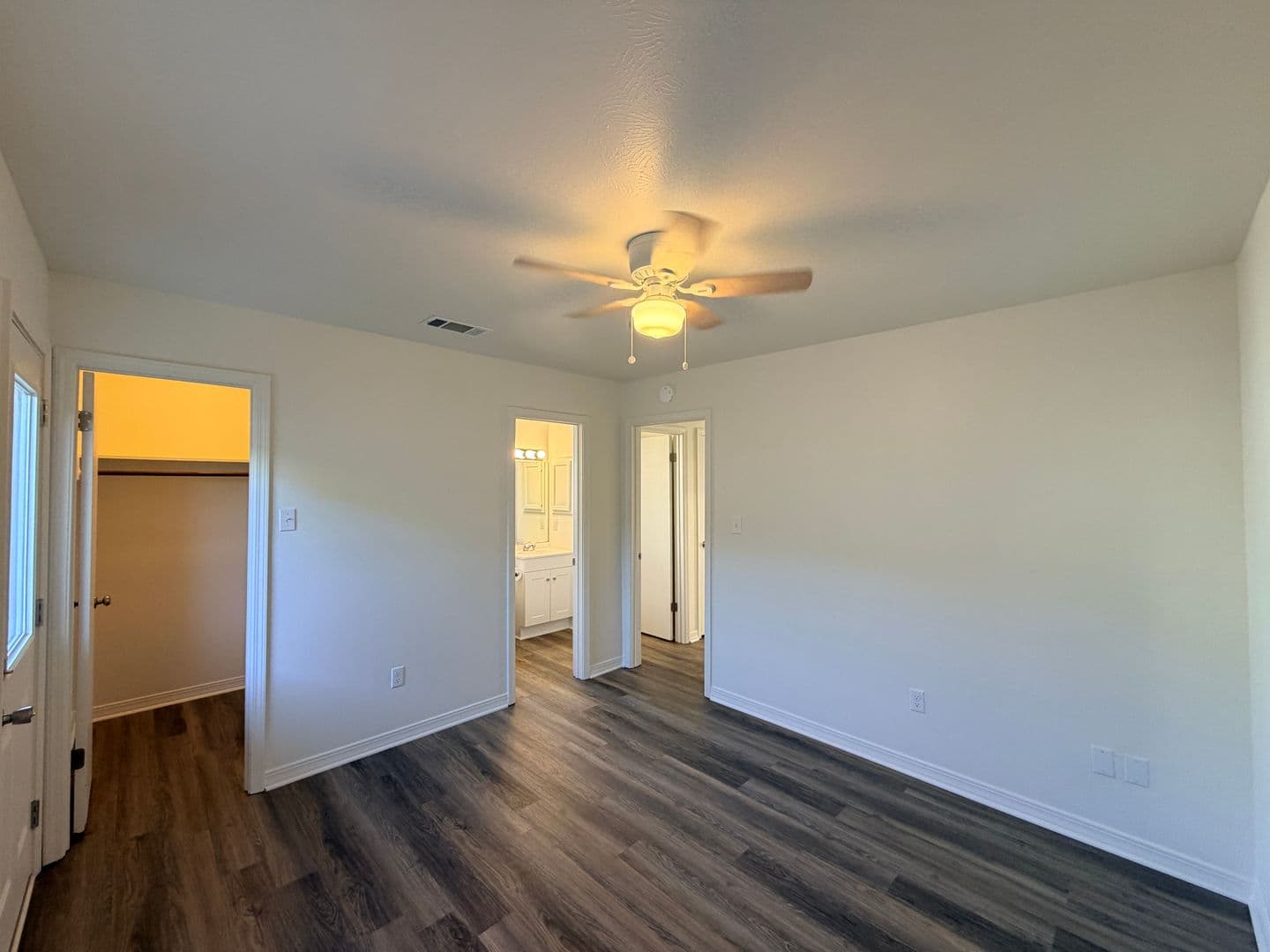 Bossier City House: 5705 East Texas Street