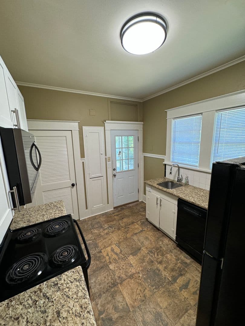 Shreveport House: 3516 Alexander Avenue