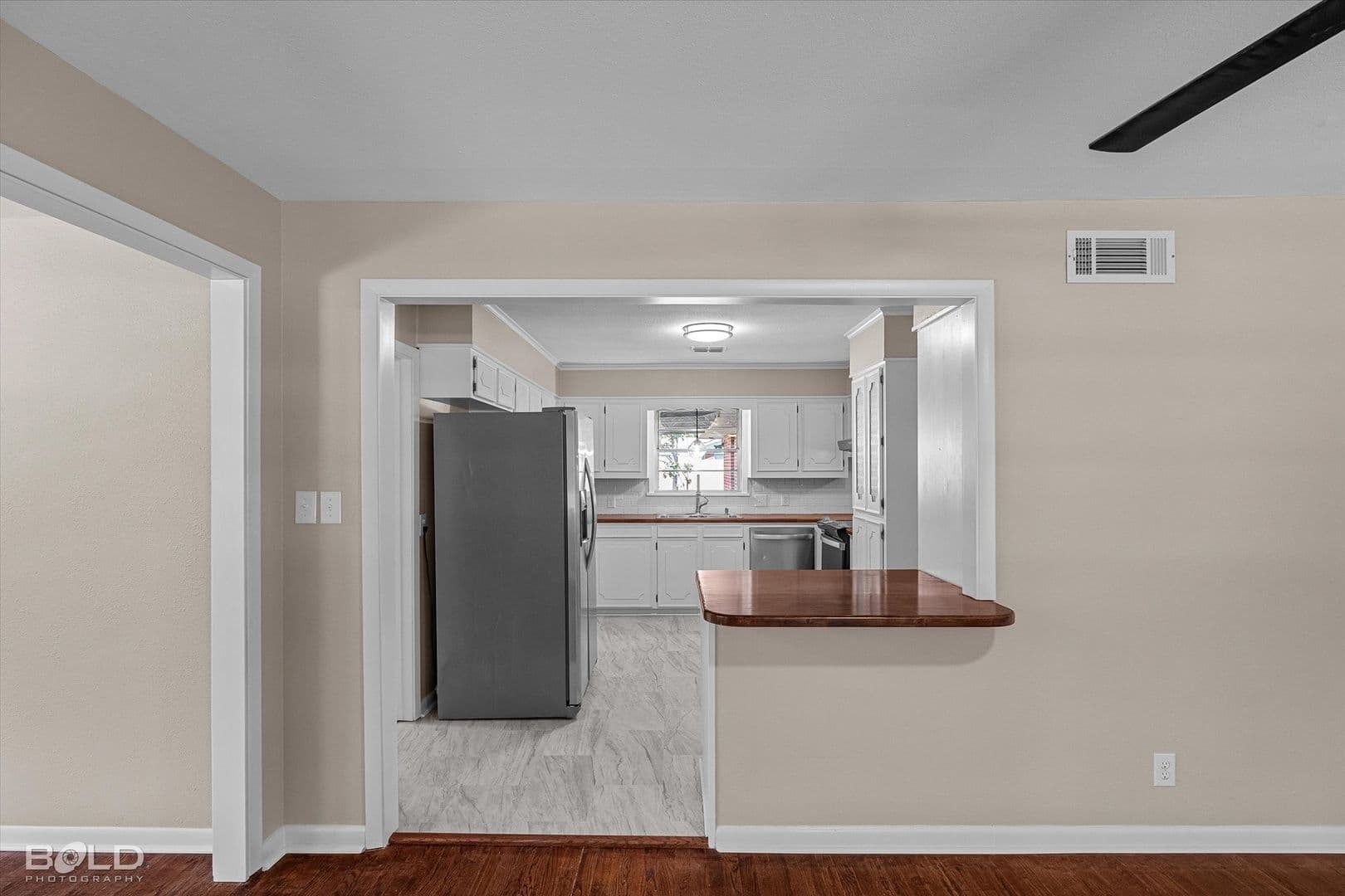 Shreveport House: 822 East River Road