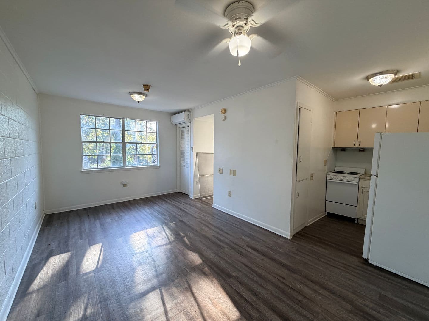 Shreveport Apartment: 3875 Line Avenue