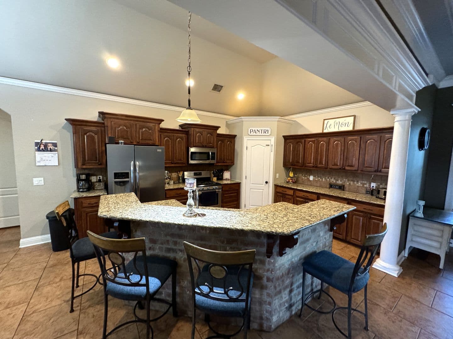 Haughton House: 304 Boulder Drive