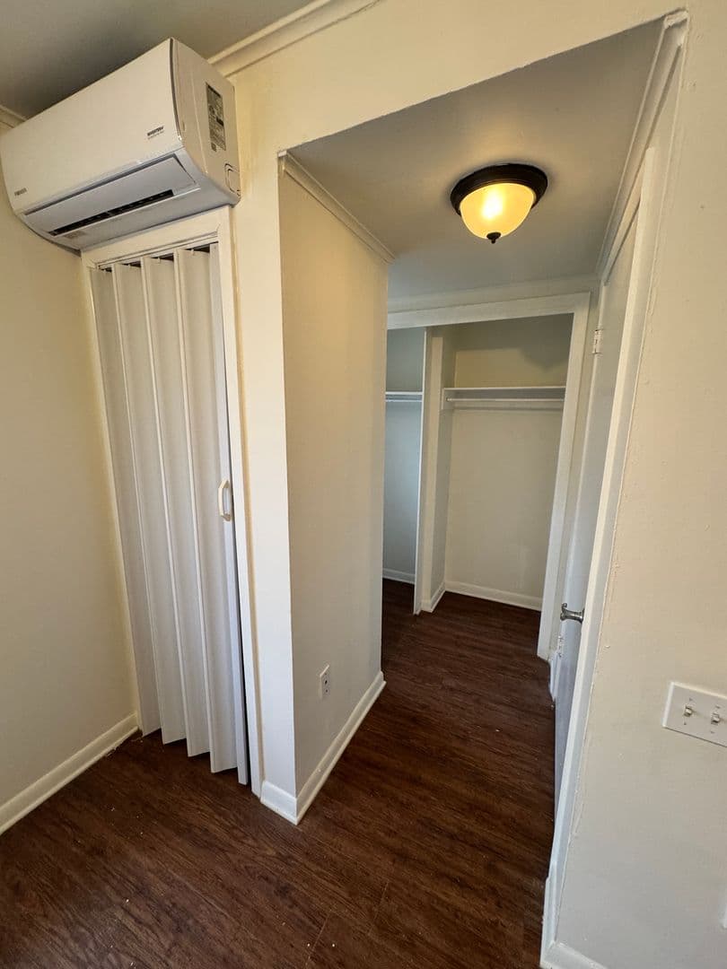 Shreveport Apartment: 3875 Line Avenue