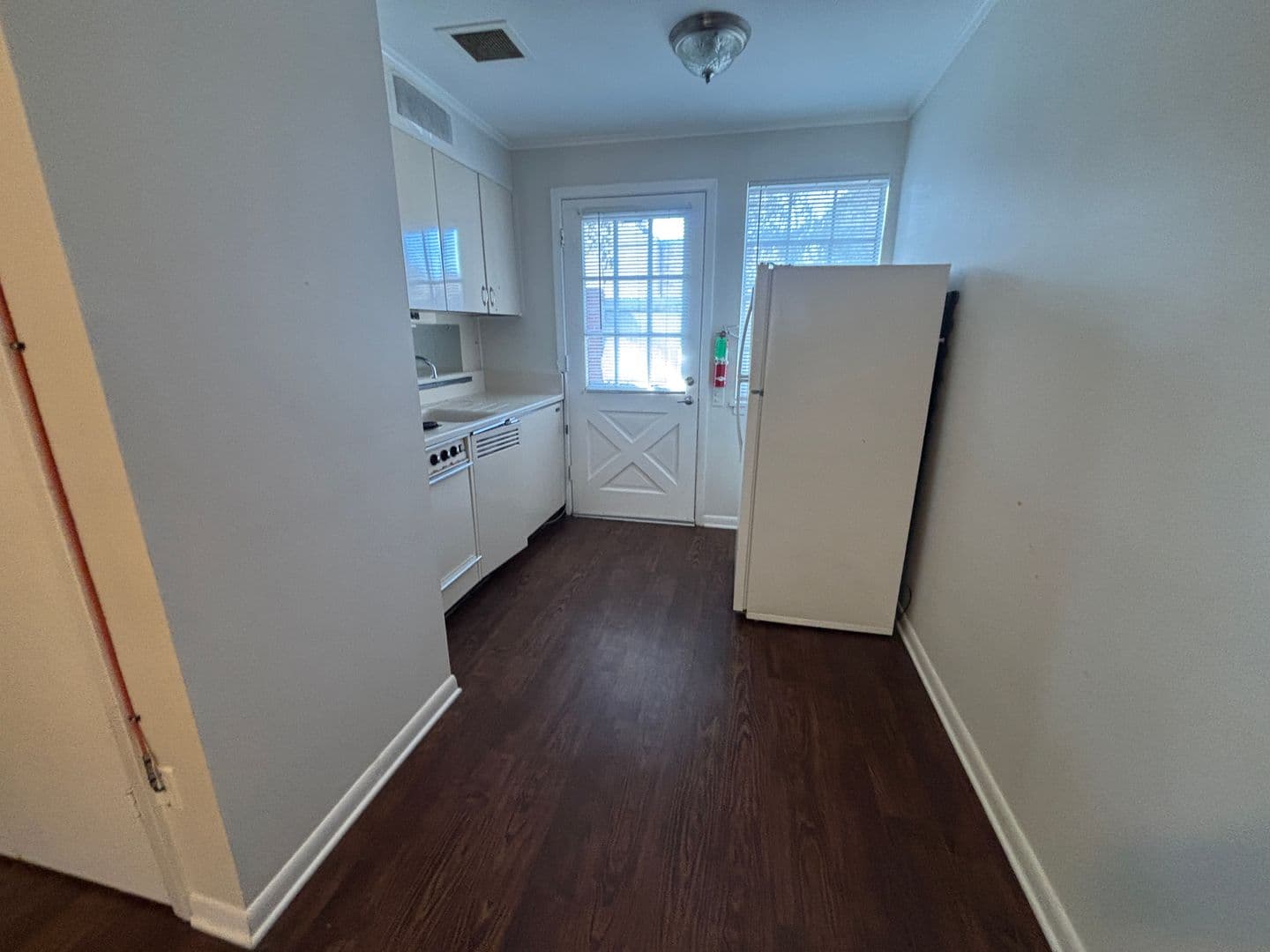 Shreveport Apartment: 3875 Line Avenue