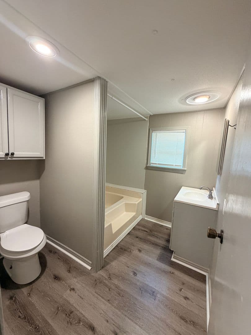 Shreveport House: 4038 Rainer